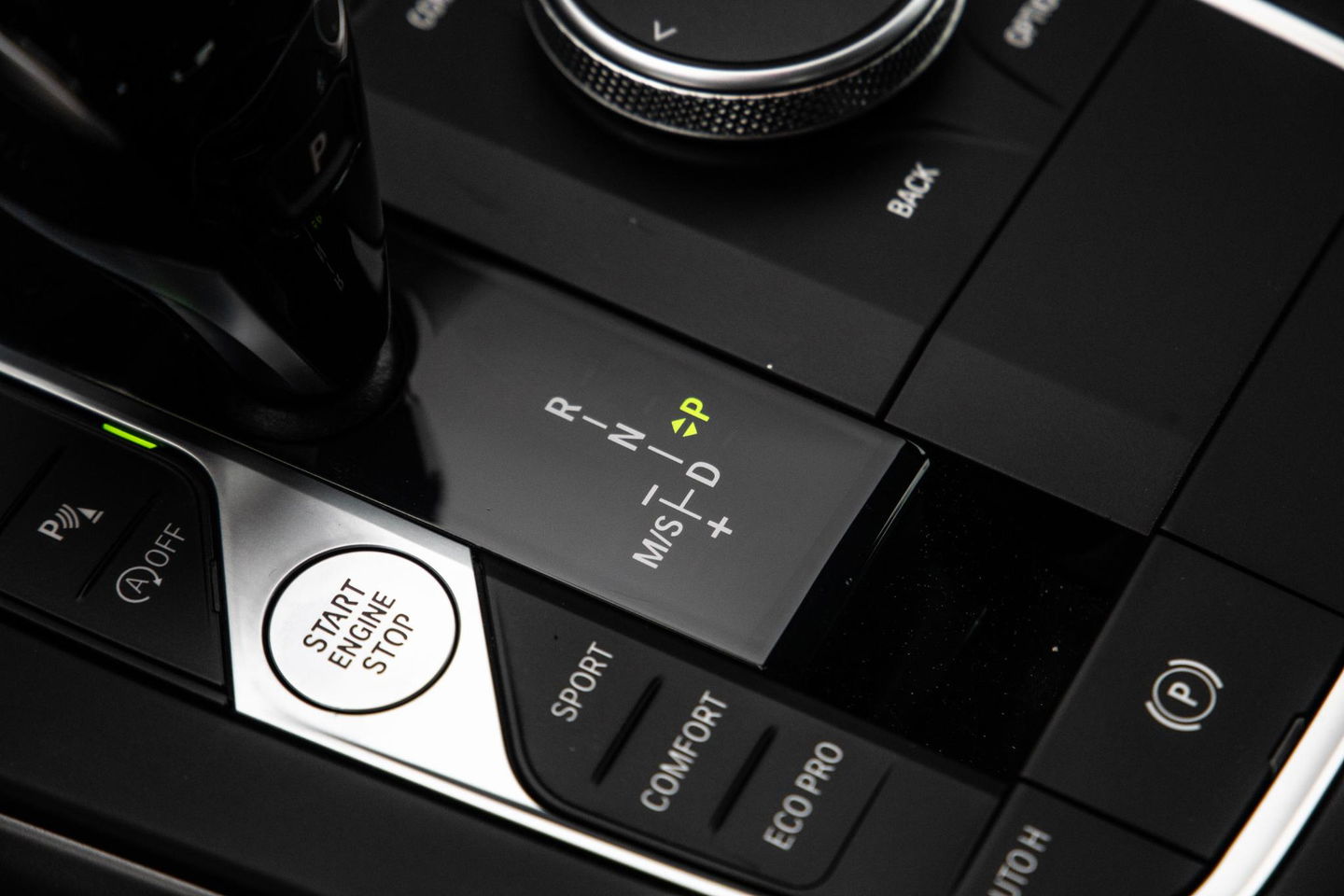 BMW 2 Serie Gran Coupé 218i Introduction Edition NAVI / CARPLAY / LED / AUTOMAAT / N.A.P