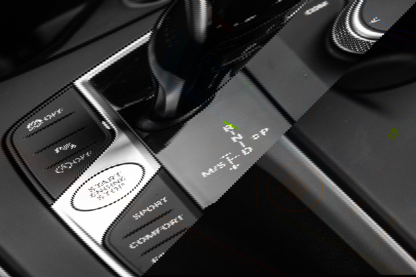 BMW 2 Serie Gran Coupé 218i Introduction Edition NAVI / CARPLAY / LED / AUTOMAAT / N.A.P