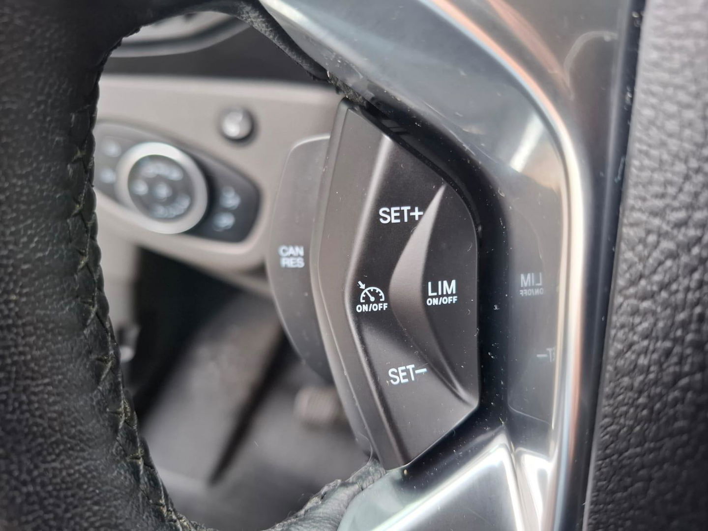 Ford Transit Connect 1.5 EcoBlue L2 Trend AIRCO / CRUISE CONTROLE / KASTEN INRICHTING