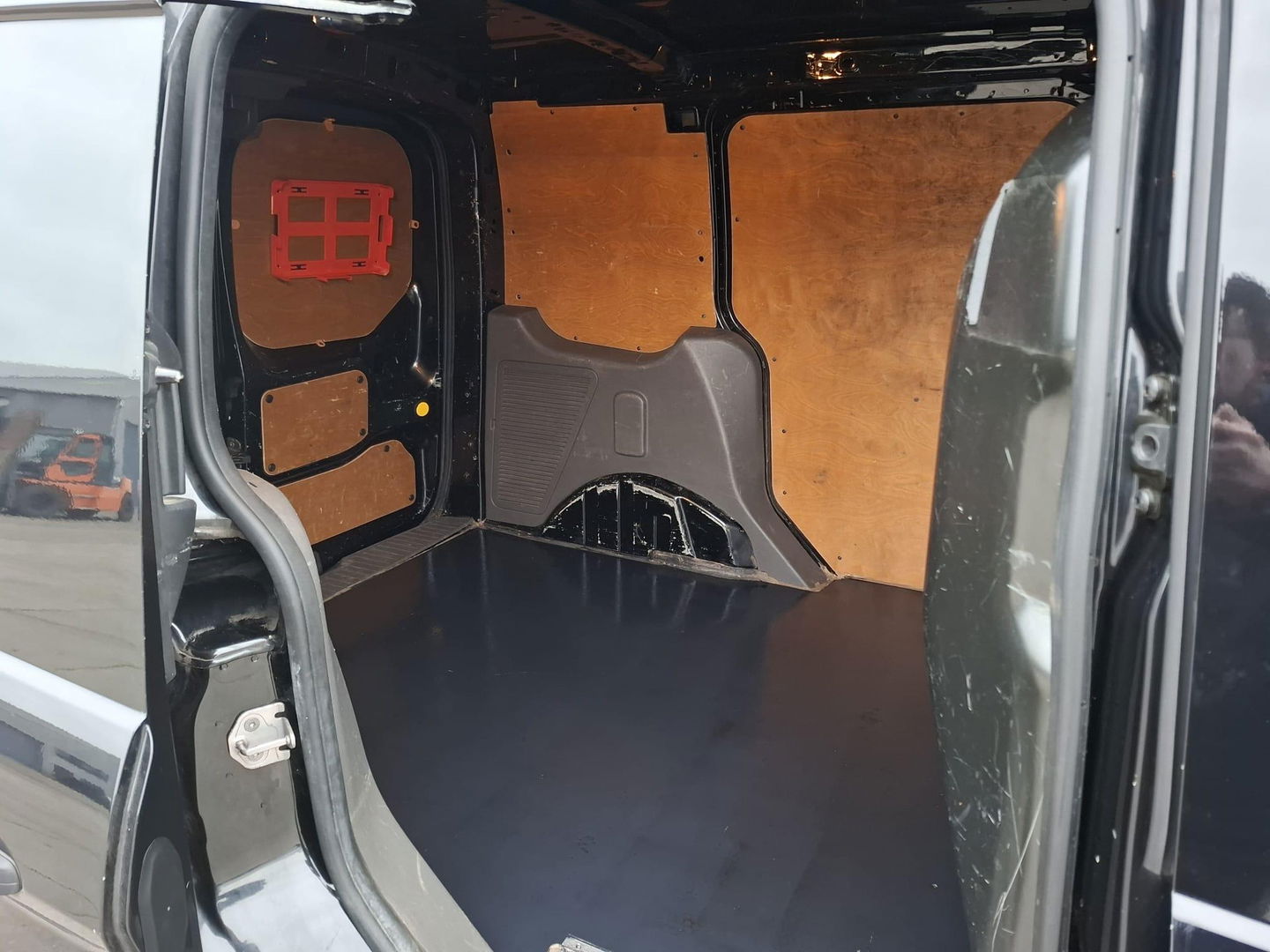 Ford Transit Connect 1.5 EcoBlue L1 Trend AIRCO / CARPLAY / NAVI / CAMERA / EURO 6