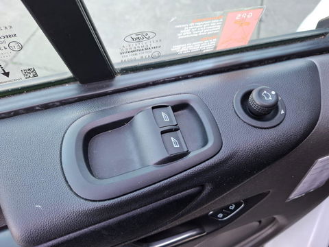 Ford Transit Custom 280 2.0 TDCI L1H1 Trend AIRCO / CRUISE CONTROLE / 3 ZITS / EURO 6