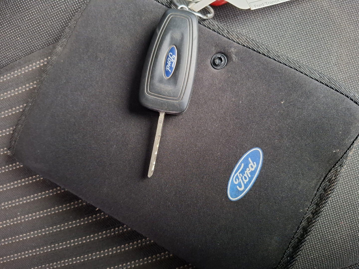 Ford Transit Custom 290 2.0 TDCI L2H1 Trend DC DUBBEL CABINE / AIRCO / CRUISE CONTROLE / TREKHAAK