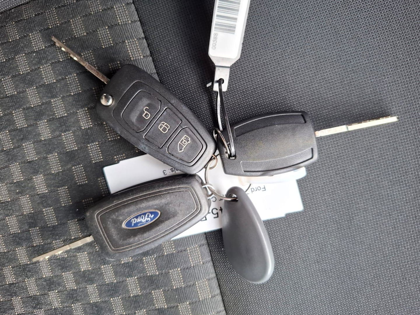 Ford Transit Custom 320 2.0 TDCI L2H2 Trend AIRCO / CRUISE CONTROLE / VERHOOGD / N.A.P / EURO 6