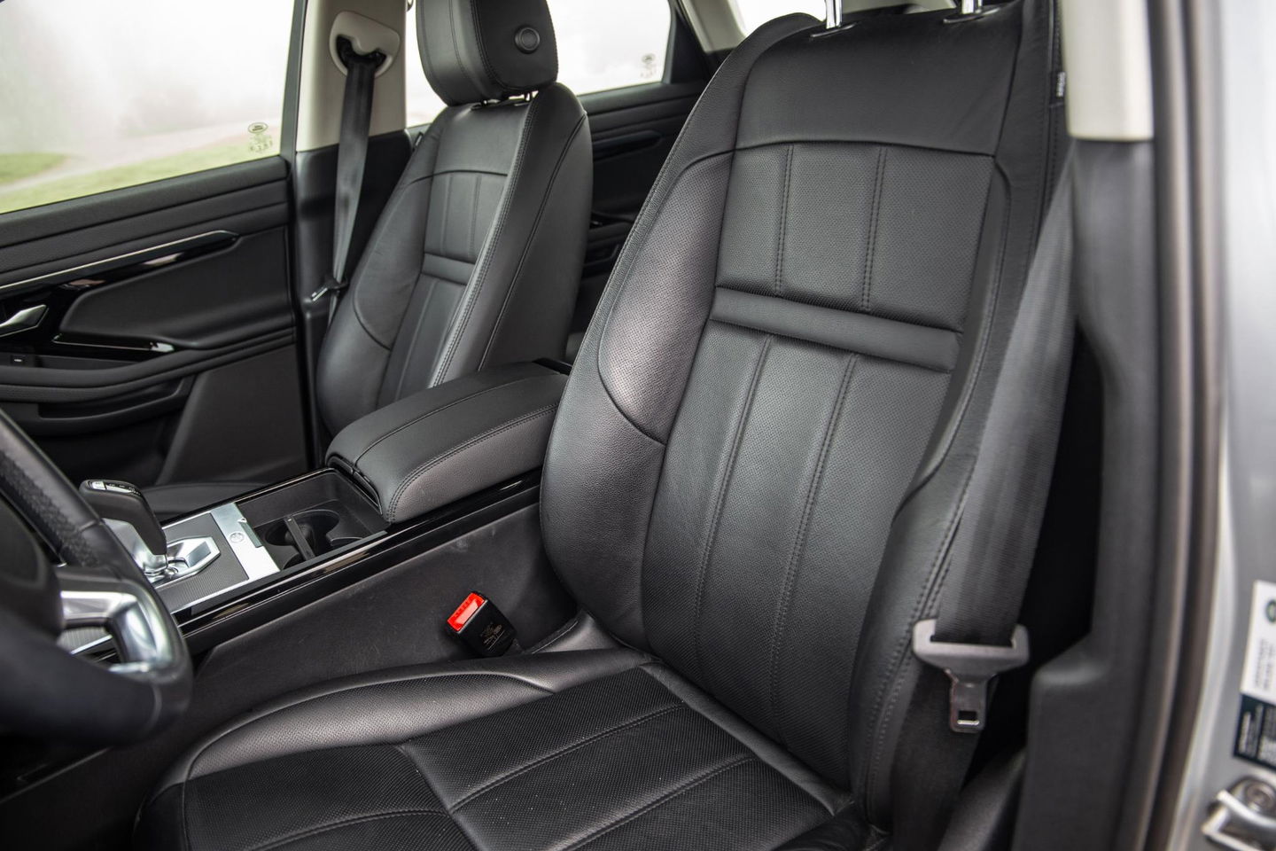 Land Rover Range Rover Evoque 1.5 P300e AWD S PLUG IN HYBRIDE / LEDER / ADAPTIVE CRUISE / CARPLAY