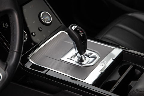 Land Rover Range Rover Evoque 1.5 P300e AWD S PLUG IN HYBRIDE / LEDER / ADAPTIVE CRUISE / CARPLAY