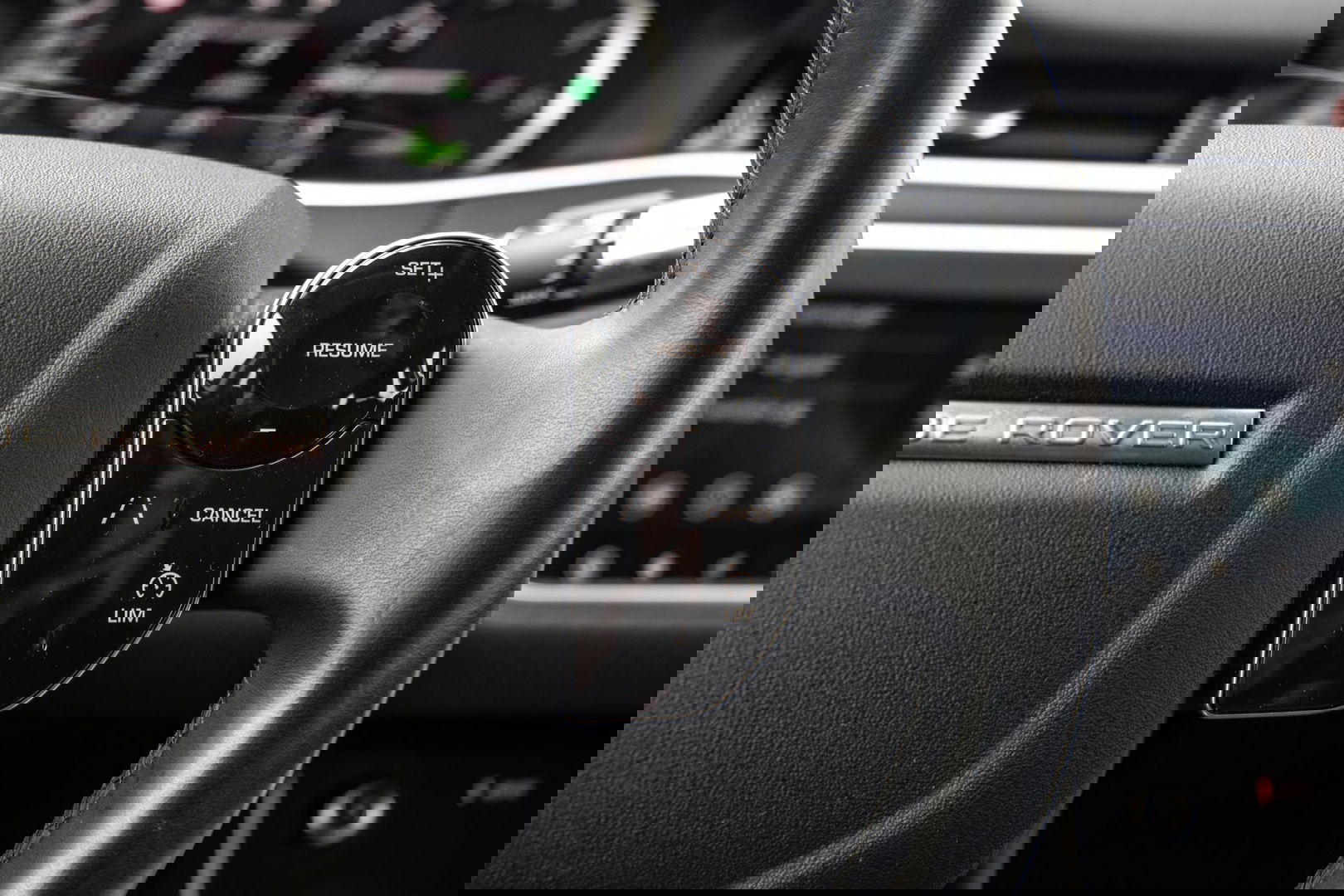 Land Rover Range Rover Evoque 1.5 P300e AWD S PLUG IN HYBRIDE / LEDER / ADAPTIVE CRUISE / CARPLAY