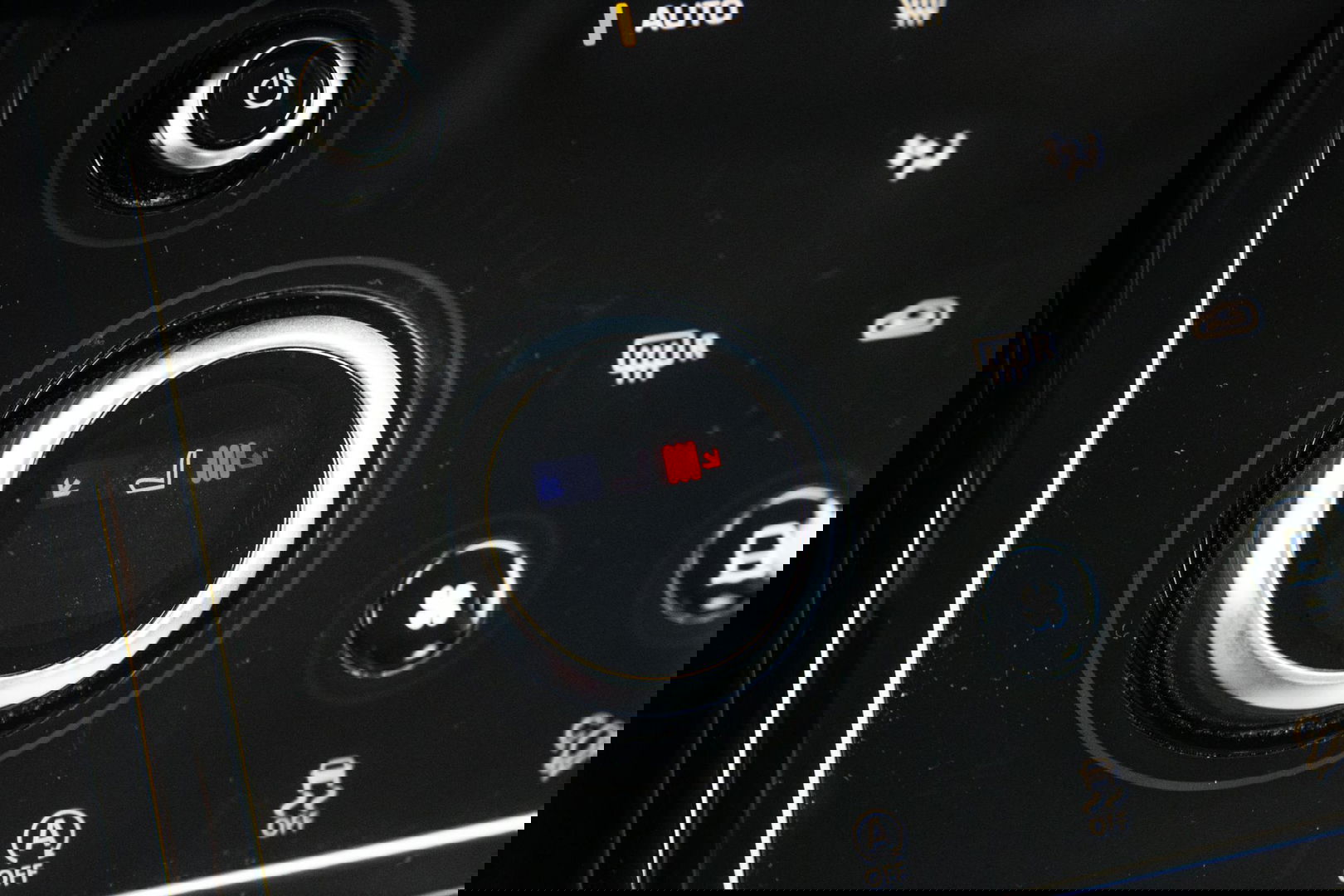 Land Rover Range Rover Evoque 1.5 P300e AWD S PLUG IN HYBRIDE / LEDER / ADAPTIVE CRUISE / CARPLAY