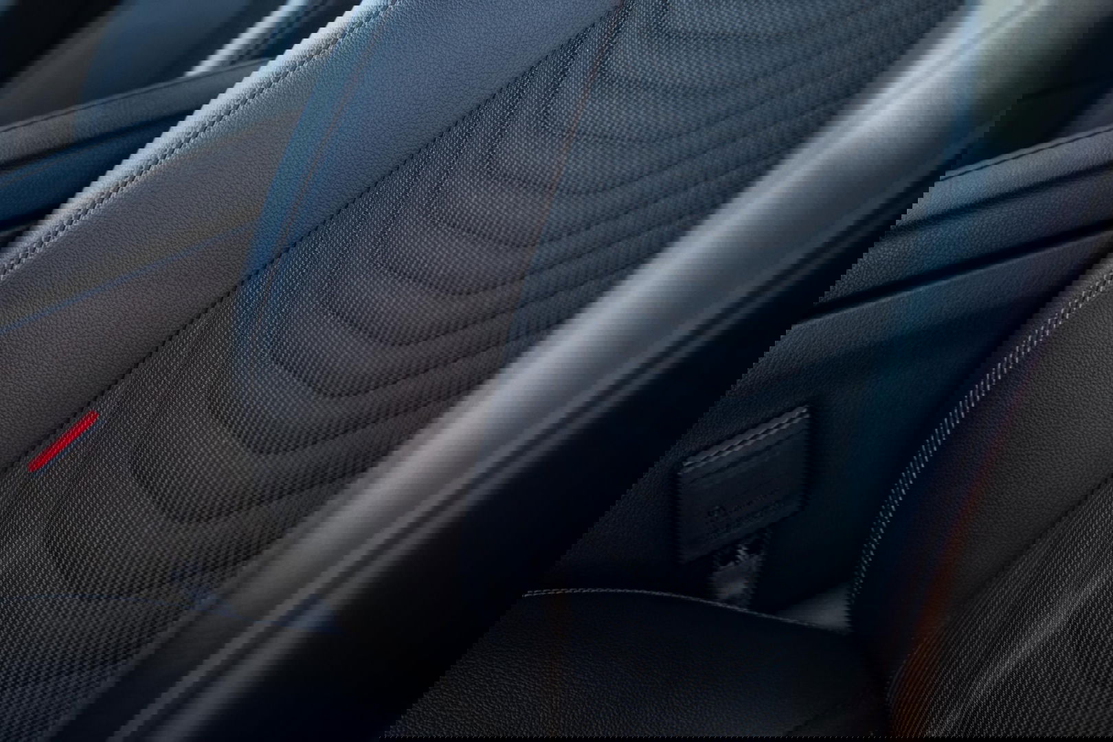 Mercedes-Benz A-Klasse 250 e Business Line PANORAMA DAK / WIDESCREEN / 360 CAMERA / CARPLAY