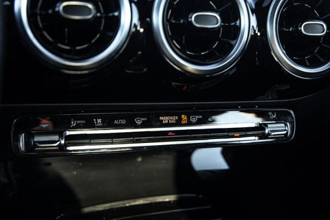 Mercedes-Benz A-Klasse 250 e Business Line PANORAMA DAK / WIDESCREEN / 360 CAMERA / CARPLAY