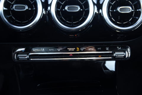 Mercedes-Benz A-Klasse 250 e Business Line PANORAMA DAK / WIDESCREEN / 360 CAMERA / CARPLAY