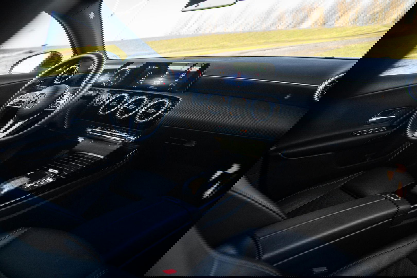 Mercedes-Benz A-Klasse 250 e Business Line PANORAMA DAK / WIDESCREEN / 360 CAMERA / CARPLAY