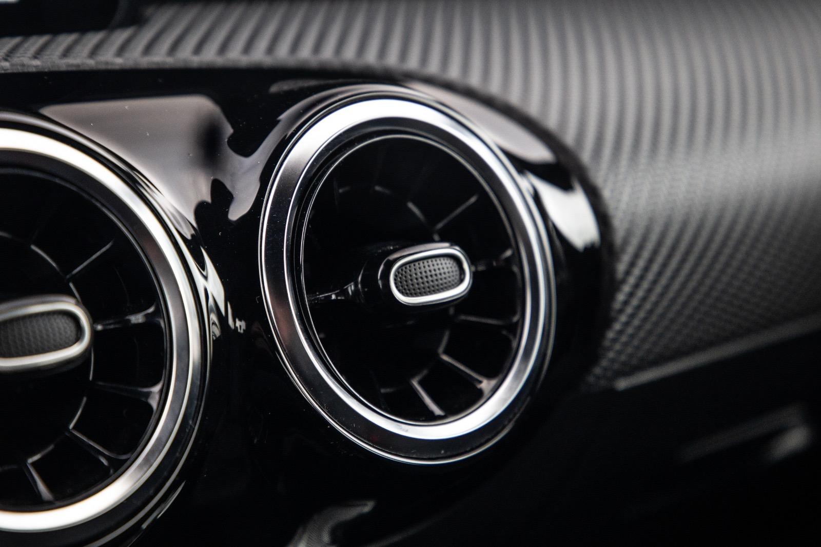 Mercedes-Benz A-Klasse 250 e Business Solution Luxury Limited AUTOMAAT / LEDER / CRUISE CONTROLE / CAMERA / CARPLAY