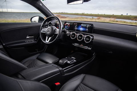 Mercedes-Benz A-Klasse 250 e Business Solution Luxury Limited AUTOMAAT / LEDER / CRUISE CONTROLE / CAMERA / CARPLAY