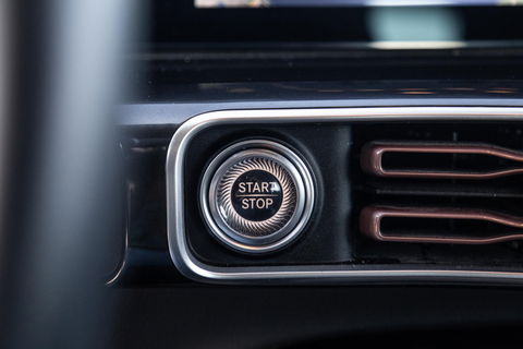 Mercedes-Benz EQC 400 4MATIC Luxury Line 80 kWh CAMERA / MEMMORY / STOELVERWARMING / LEER / DEALER ONDERHOUDEN