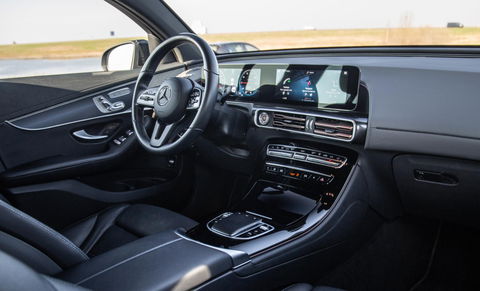 Mercedes-Benz EQC 400 4MATIC Luxury Line 80 kWh CAMERA / MEMMORY / STOELVERWARMING / LEER / DEALER ONDERHOUDEN