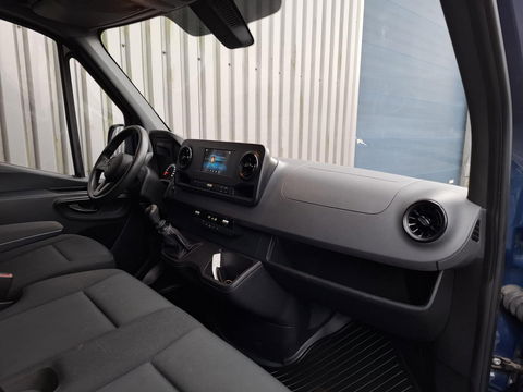 Mercedes-Benz Sprinter 311 2.2 CDI L2H1 / AIRCO / CAMERA / 3 ZITS / DEALER ONDERHOUDEN / NAVI