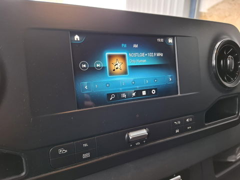 Mercedes-Benz Sprinter 311 2.2 CDI L2H1 Functional / AIRCO / CAMERA / 3 ZITS / DEALER ONDERHOUDEN / NAVI