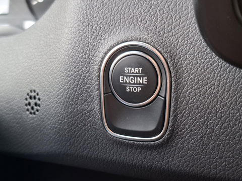 Mercedes-Benz Sprinter 311 2.2 CDI L2H2 / AIRCO / CAMERA / 3 ZITS / DEALER ONDERHOUDEN / NAVI