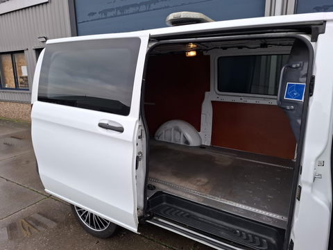 Mercedes-Benz Vito 114 CDI Lang AUTOMAAT / CRUISE CONTROLE / TREKHAAK / CAMERA / NAVI