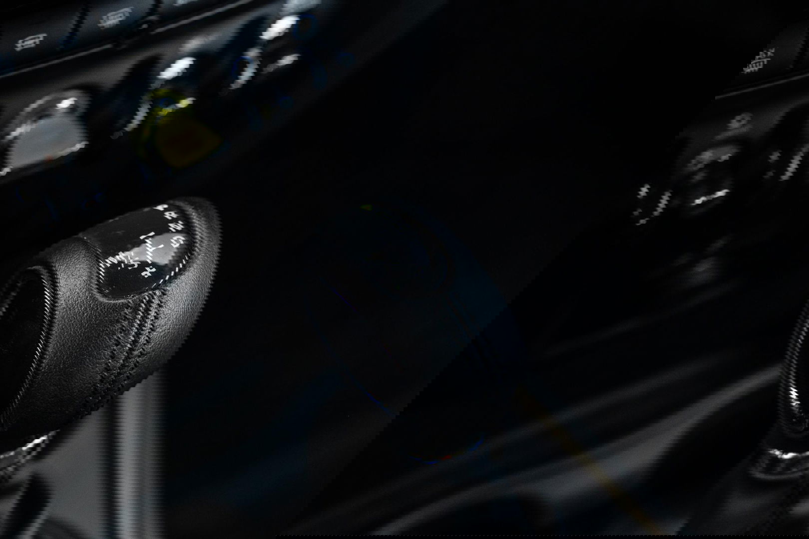 MINI Countryman 1.5 Cooper S E ALL4 Essential CAMERA / NAVI / CARPLAY / AIRCO / ZWART / STOELVERWARMING