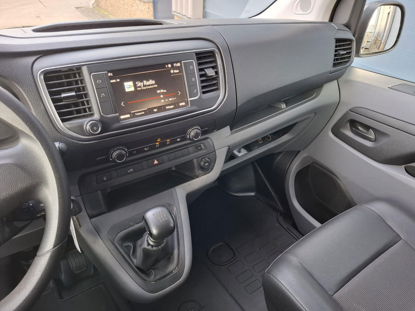 Opel Vivaro 1.5 CDTI L2H1 Edition AIRCO / CRUISE CONTROLE / L3H1 / NAVI / CAMERA