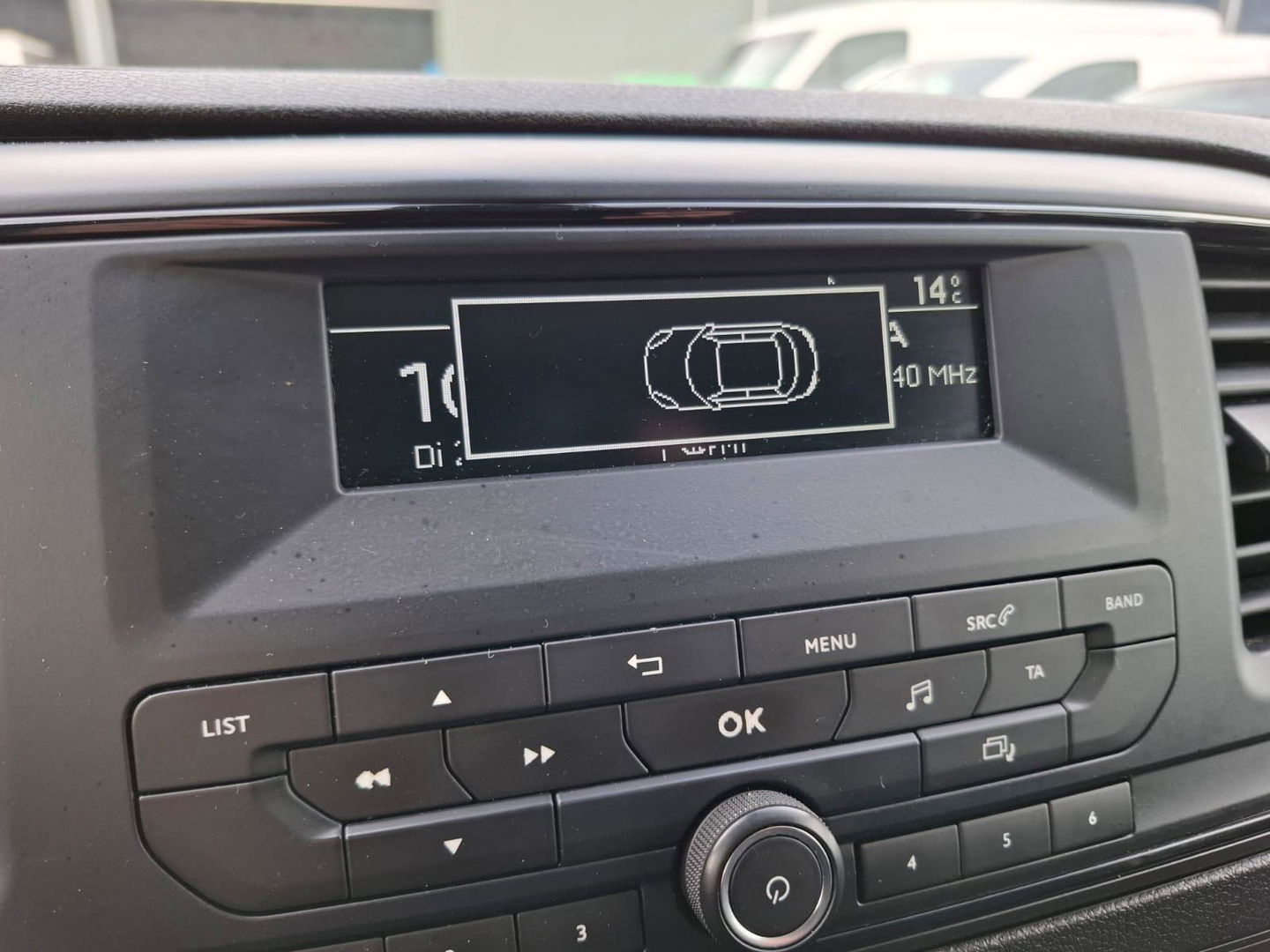 Peugeot Expert 231L 2.0 BlueHDI 180 Premium AUTOMAAT / AIRCO / CRUISE CONTROLE / TREKHAAK / L3H1