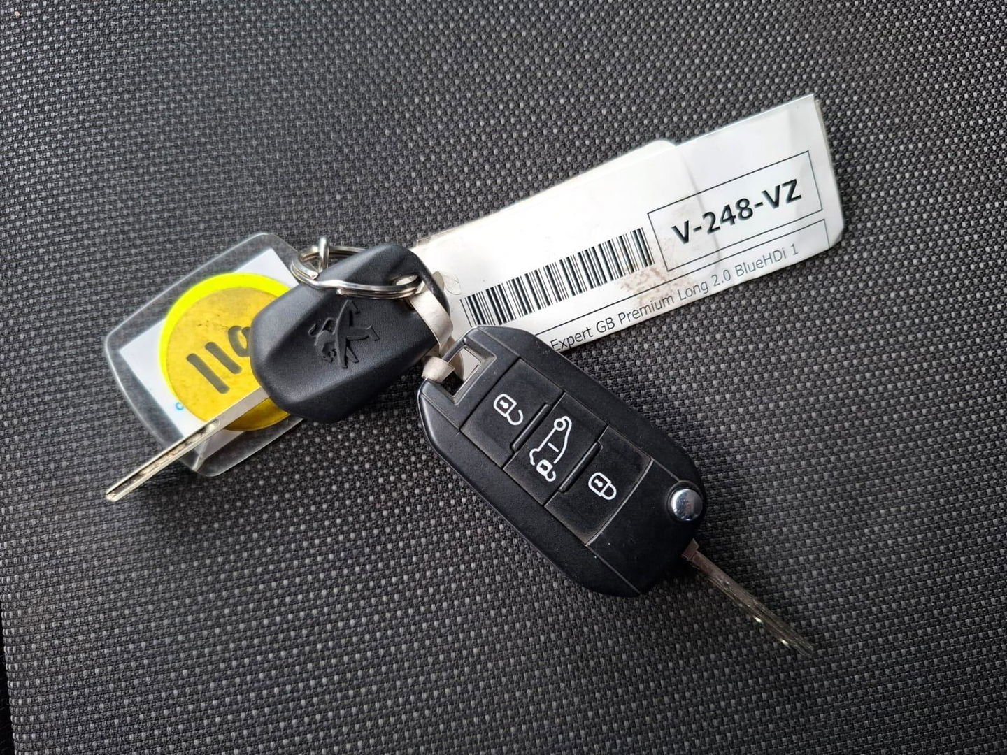 Peugeot Expert 231L 2.0 BlueHDI 180 Premium AUTOMAAT / AIRCO / CRUISE CONTROLE / TREKHAAK / L3H1