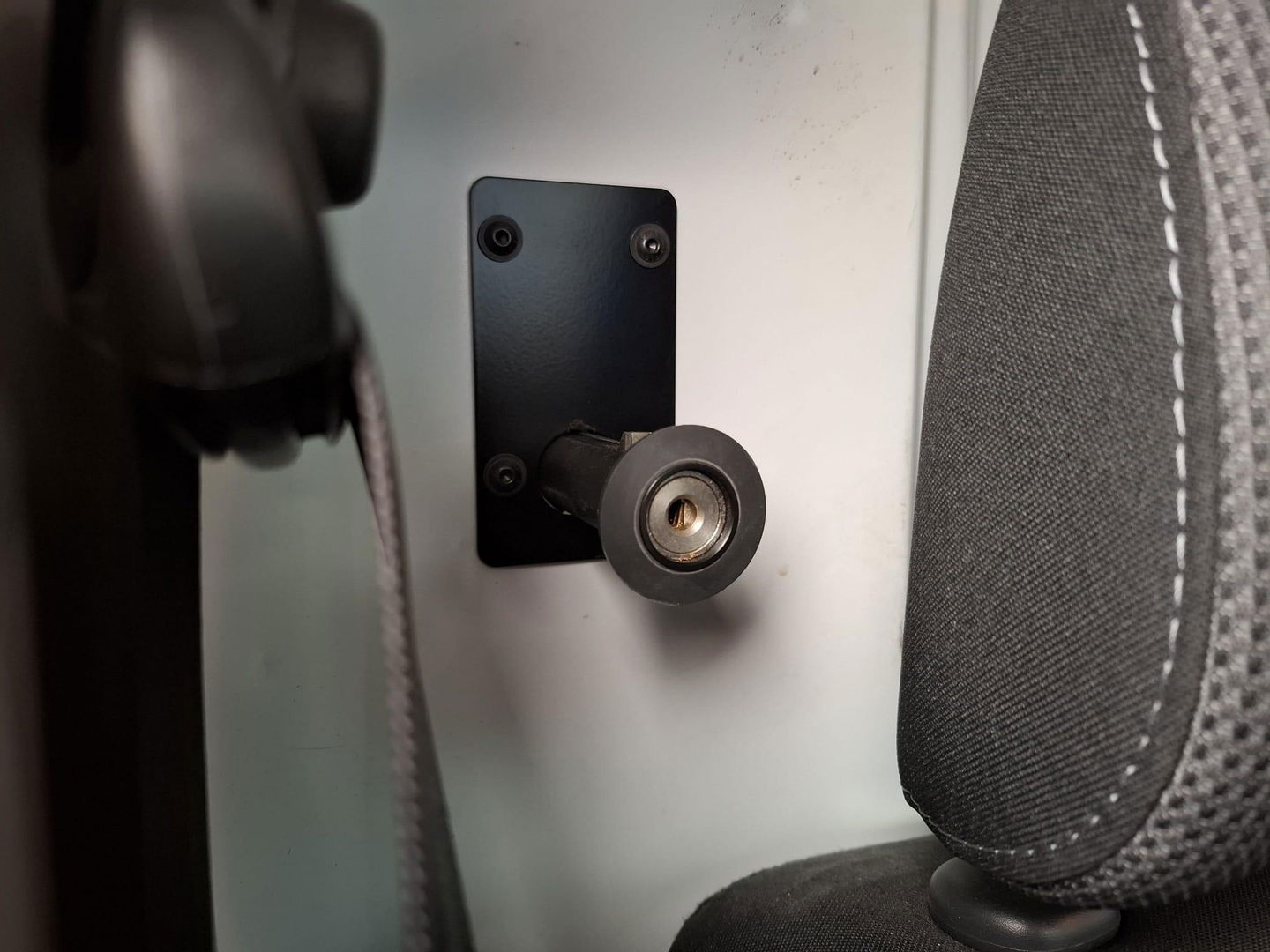 Renault Trafic 2.0 dCi 145 T27 L1H1 Comfort AUTOMAAT / IMPERIAL / NAVI / KASTEN INRICHTING / TREKHAAK