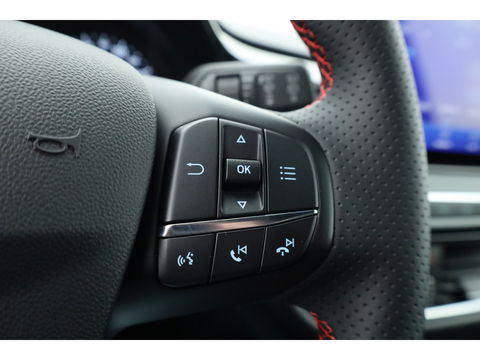 Ford Fiesta 1.0 EcoBoost Hybrid ST-Line X | Winter Pack | Adapt. Cruise | Camera | All Season | Keyless | CarPlay | 17''