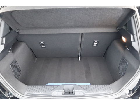 Ford Fiesta 1.0 EcoBoost Hybrid ST-Line X | Winter Pack | Adapt. Cruise | Camera | All Season | Keyless | CarPlay | 17''