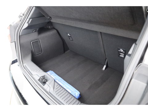 Ford Fiesta 1.0 EcoBoost Hybrid ST-Line X | Winter Pack | Adapt. Cruise | Camera | All Season | Keyless | CarPlay | 17''