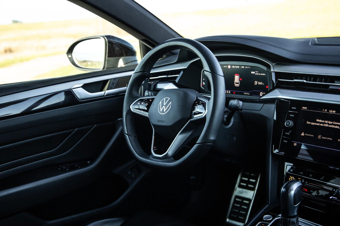 Volkswagen Arteon 1.4 TSI eHybrid R-Line Business CARPLAY / LEER / CAMERA / MEMMORY / LED / STOELVERWARMING