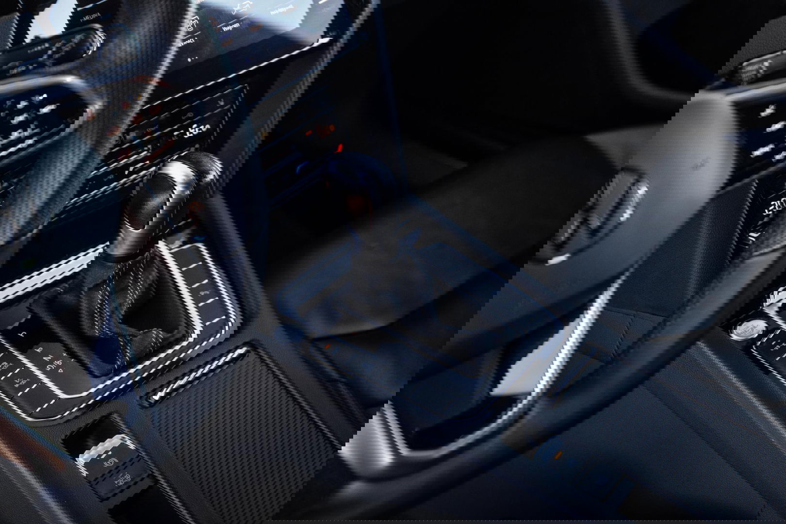 Volkswagen Arteon 1.4 TSI eHybrid R-Line Business CARPLAY / LEER / CAMERA / MEMMORY / LED / STOELVERWARMING