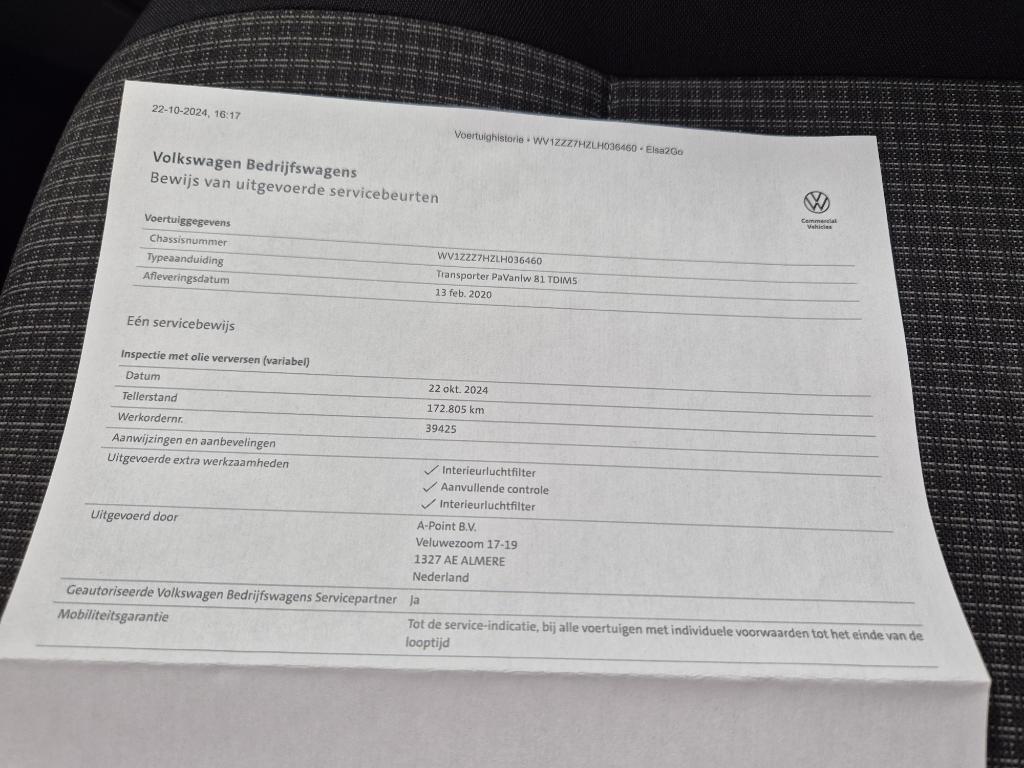 Volkswagen Transporter 2.0 TDI L2H1 30 Comfortline AIRCO / CRUISE CONTROLE / NAVI / CARPLAY / VERLAAGD