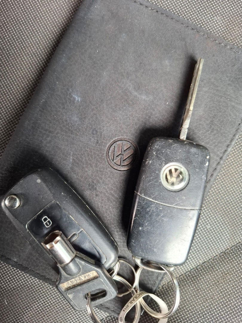 Volkswagen Transporter 2.0 TDI L2H1 Comfortline DUBBELE SCHUIFDEUR / TREKHAAK / EURO 6 / AIRCO / 3 ZITS