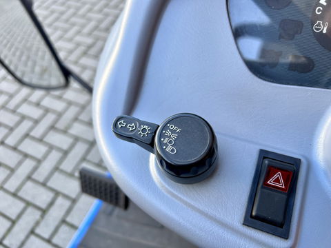 New Holland Boomer 25 | Aftak as voor + achter | Hefinrichting | 4WD | Differentieel slot | Cruise control | 58 uur | nieuw staat | trekhaak |