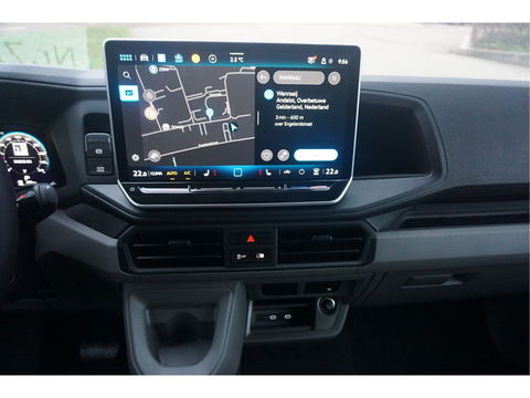 Volkswagen Crafter 35 177PK L3H3 AUT Facelift BPM VRIJ!! 13" Navi, Camera, Gev. Stoel, LED!! NR. 831