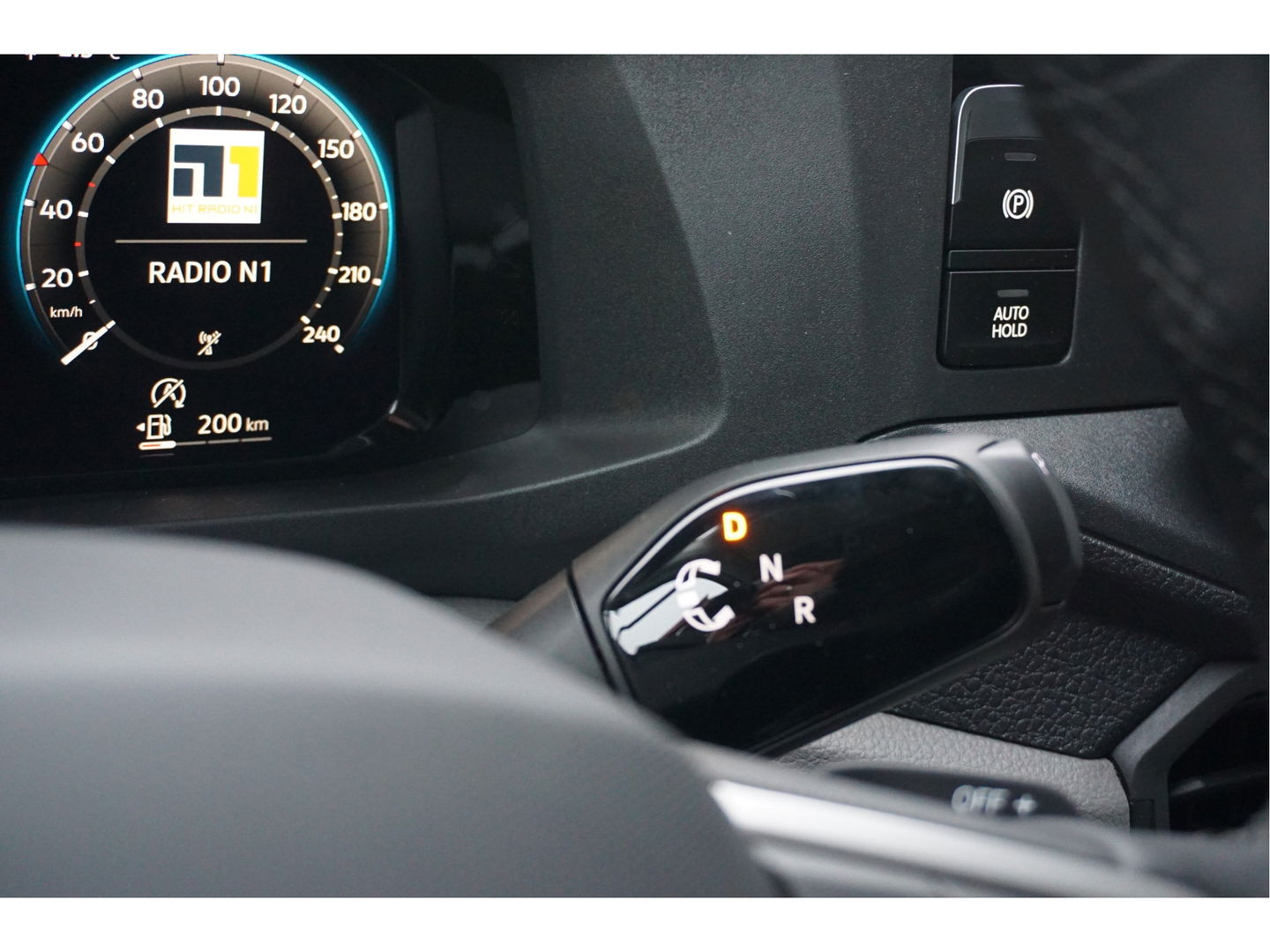 Volkswagen Crafter 35 177PK L3H3 AUT Facelift BPM VRIJ!! 13" Navi, Camera, Gev. Stoel, LED!! NR. 831