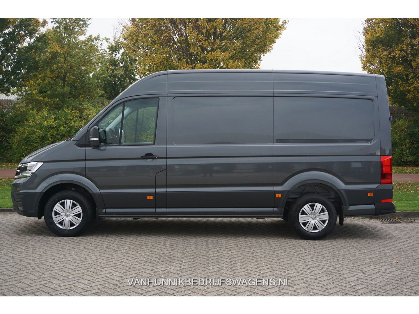 Volkswagen Crafter 35 177PK L3H3 AUT Facelift BPM VRIJ!! 13" Navi, Camera, Gev. Stoel, LED!! NR. 831