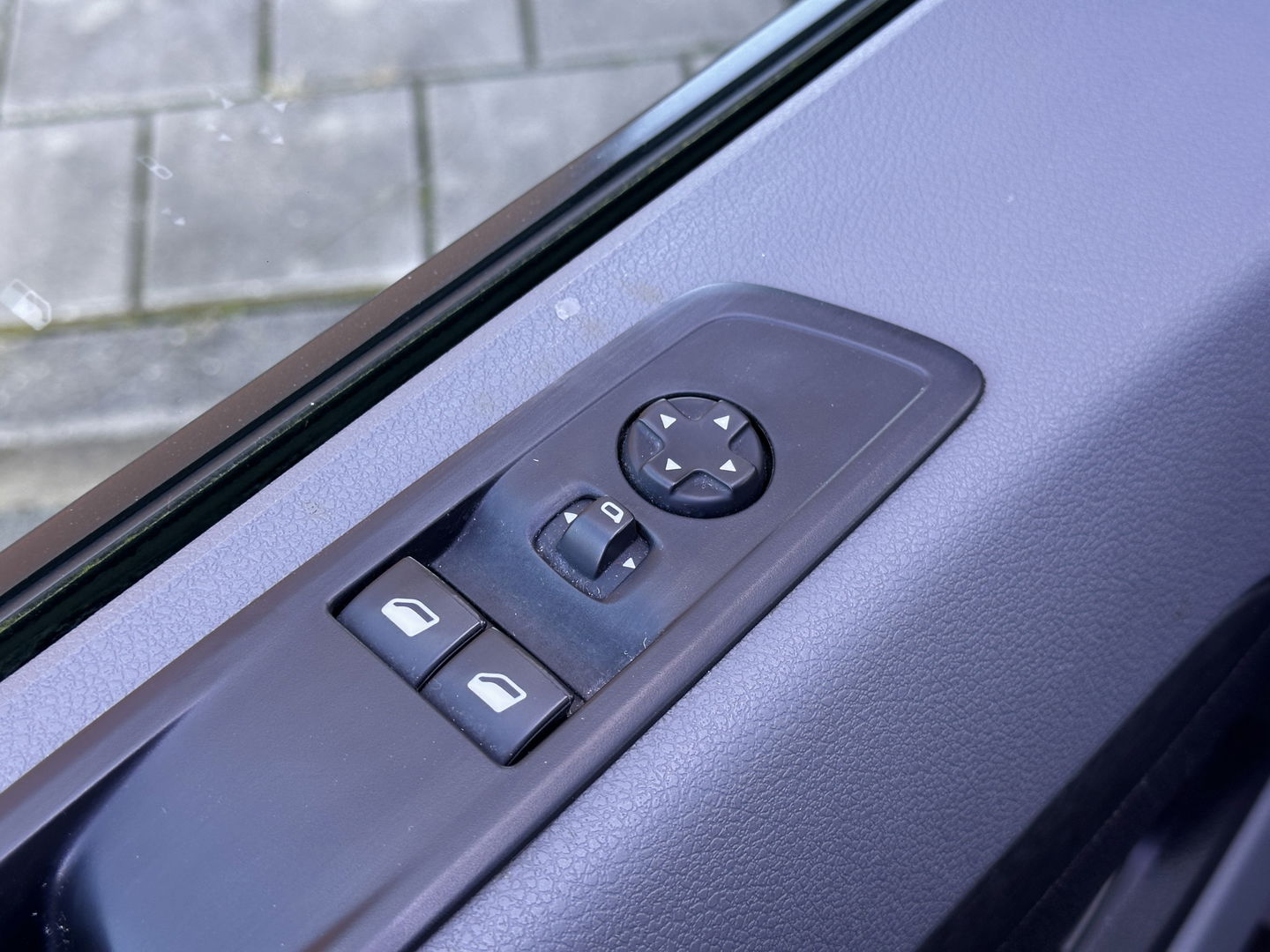 Peugeot Expert 1.5 BlueHDI 100 Standard Premium | Parkeersensoren Achter | Cruise Control | Bluetooth | Trekhaak | Centrale Deurvergrendeling | Airconditioning |