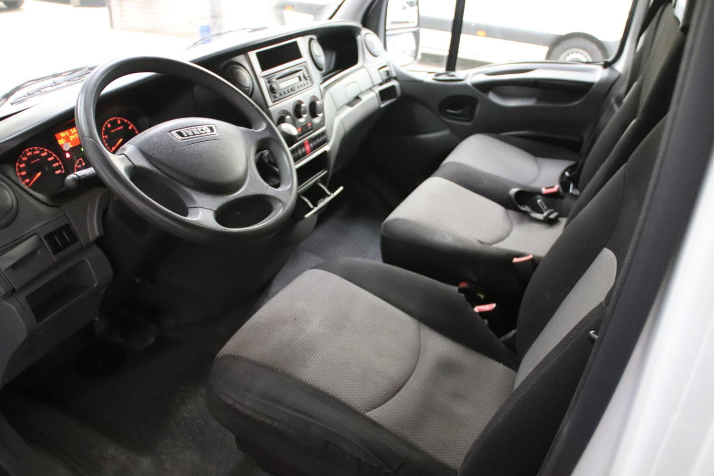 Iveco Daily 40C13V AUTOMAAT KOELWAGEN KOELAUTO