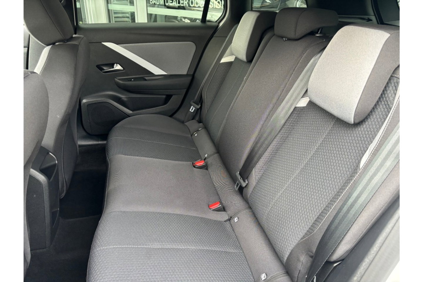 Opel Astra 1.2 TURBO EDITION AIRCO NAVI PDC-CAMERA360GR.