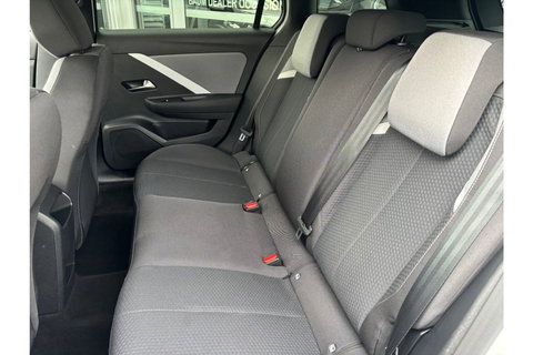 Opel Astra 1.2 TURBO EDITION AIRCO NAVI PDC-CAMERA360GR.