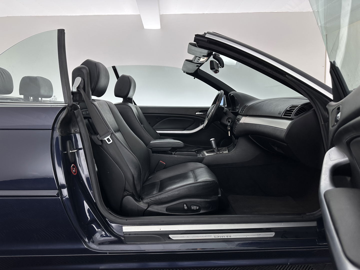 BMW 3 Serie Cabrio 330Cd #motor rookt overmatig#*LEATHER | XENON | MEMORY-PACK | SPORT-SEATS | ECC | CRUISE | 17''ALU | TOWBAR*