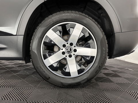 Mercedes-Benz GLB 200 Business Solution Luxury (INCL-BTW) *PANO | LEATHER | FULL-LED | AMBIENTLIGHT | HEATED-SPORTSEATS | WIDESCREEN-DIGICOCKPIT | DAB+ | NAVI-FULLMAP | CAMERA | PRIVACYGLASS | LANE-ASSIST | DYNAMIC-SELECT | 18'