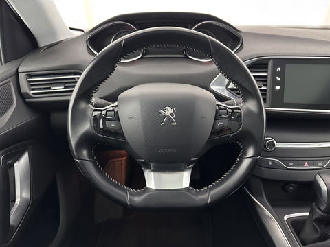 Peugeot 308 SW 1.6 BlueHDI Blue Lease Premium *BROKEN TIMING BELT* Aut. *PANO | LEATHER | FULL-LED | SPORT-SEATS | CAMERA | KEYLESS | NAVI-FULLMAP | ECC | PDC | CRUISE | 18''ALU | TOWBAR*
