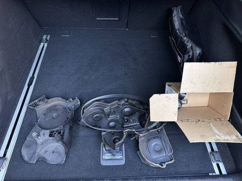 Peugeot 308 SW 1.6 BlueHDI Blue Lease Premium *BROKEN TIMING BELT* Aut. *PANO | LEATHER | FULL-LED | SPORT-SEATS | CAMERA | KEYLESS | NAVI-FULLMAP | ECC | PDC | CRUISE | 18''ALU | TOWBAR*