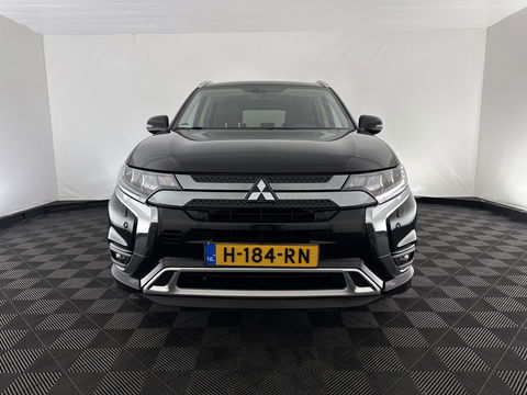 Mitsubishi Outlander 2.4 PHEV Intense (Plug-in) (INCL-BTW) *LEATHER-MICROFIBRE | FULL-LED | KEYLESS | BLINDSPOT | CAMERA | HEATED-COMFORTSEATS | ECC | SHIFTPADDLES | PDC | CRUISE | PRIVACY-GLASS | DAB | TOWBAR | CARPLAY | 18''ALU*