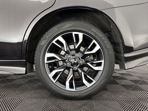 Mitsubishi Outlander 2.4 PHEV Intense (Plug-in) (INCL-BTW) *LEATHER-MICROFIBRE | FULL-LED | KEYLESS | BLINDSPOT | CAMERA | HEATED-COMFORTSEATS | ECC | SHIFTPADDLES | PDC | CRUISE | PRIVACY-GLASS | DAB | TOWBAR | CARPLAY | 18''ALU*