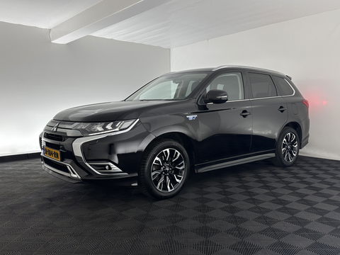 Mitsubishi Outlander 2.4 PHEV Intense (Plug-in) (INCL-BTW) *LEATHER-MICROFIBRE | FULL-LED | KEYLESS | BLINDSPOT | CAMERA | HEATED-COMFORTSEATS | ECC | SHIFTPADDLES | PDC | CRUISE | PRIVACY-GLASS | DAB | TOWBAR | CARPLAY | 18''ALU*